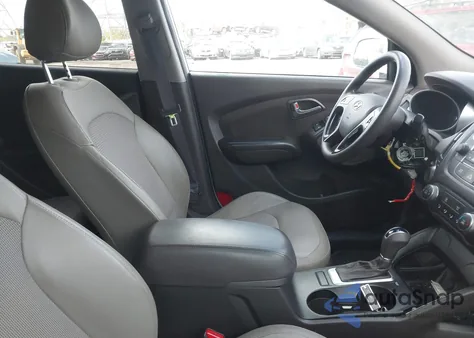 2015 Hyundai Tucson Gls from USA, damaged, VIN KM8JTCAF4FU071747